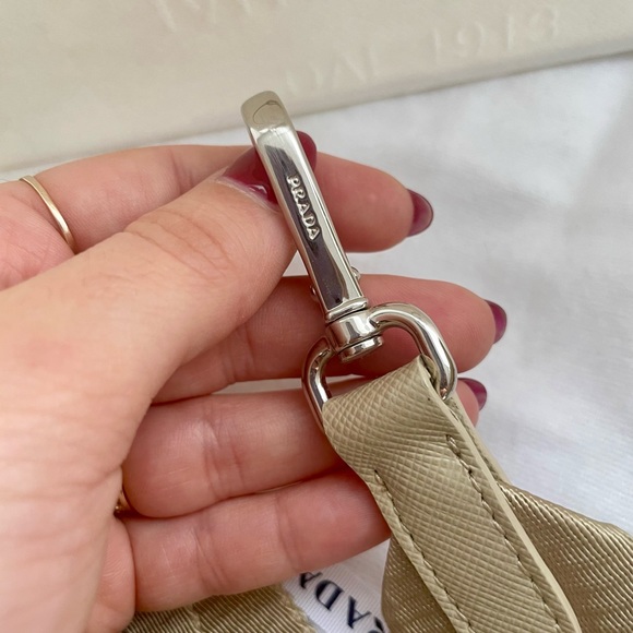 Prada re-edition 2005 crossbody colour sand - Picture 3 of 11